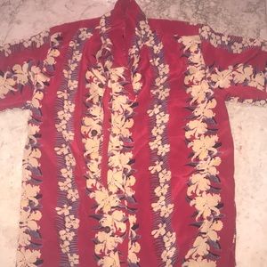 Beautiful vibrant Hawaiian shirt